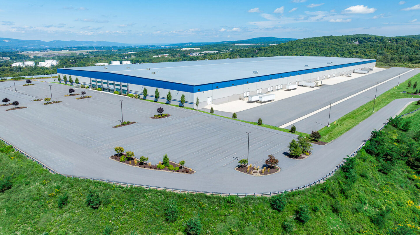Mericle 702,000 SF Industrial Space for Lease Near I-81, I-476